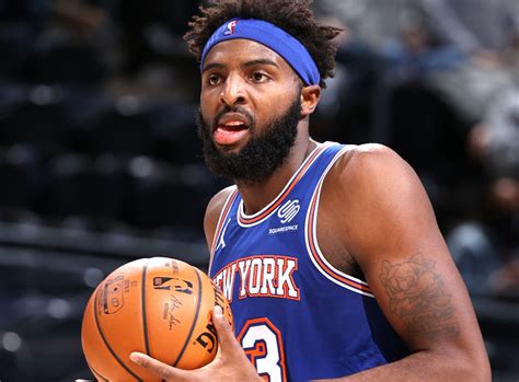 mitchell robinson contract
